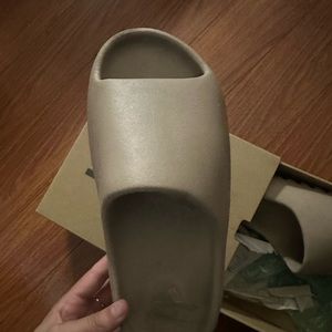 Yeezy Slides color PURE size women's 7